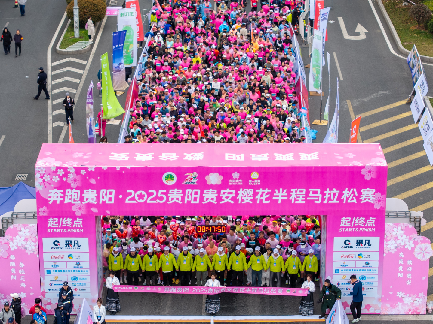 完赛即有机会！2026贵阳马拉松直通名额等你来拿！