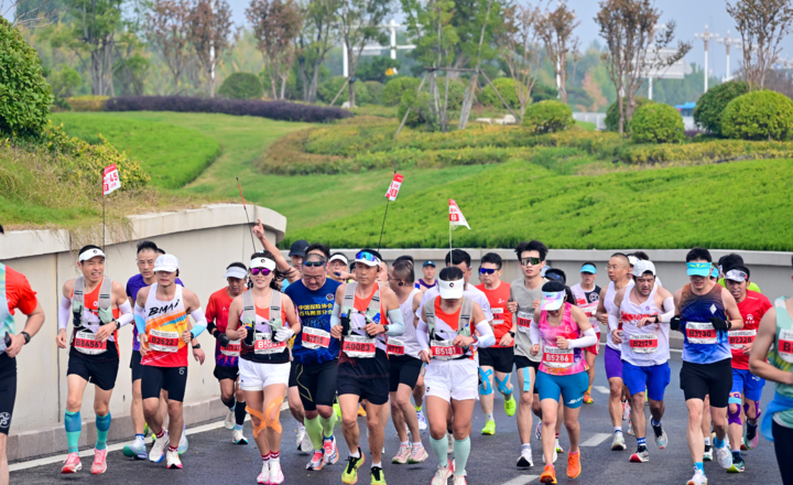 高校战队集结令 | 2026临沂马拉松高校联赛风采征集正式启动!